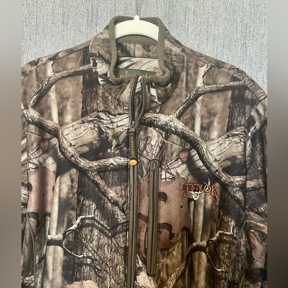 Scent-Lok full season velocity camo jacket size L. Like new. - Picture 2 of 10